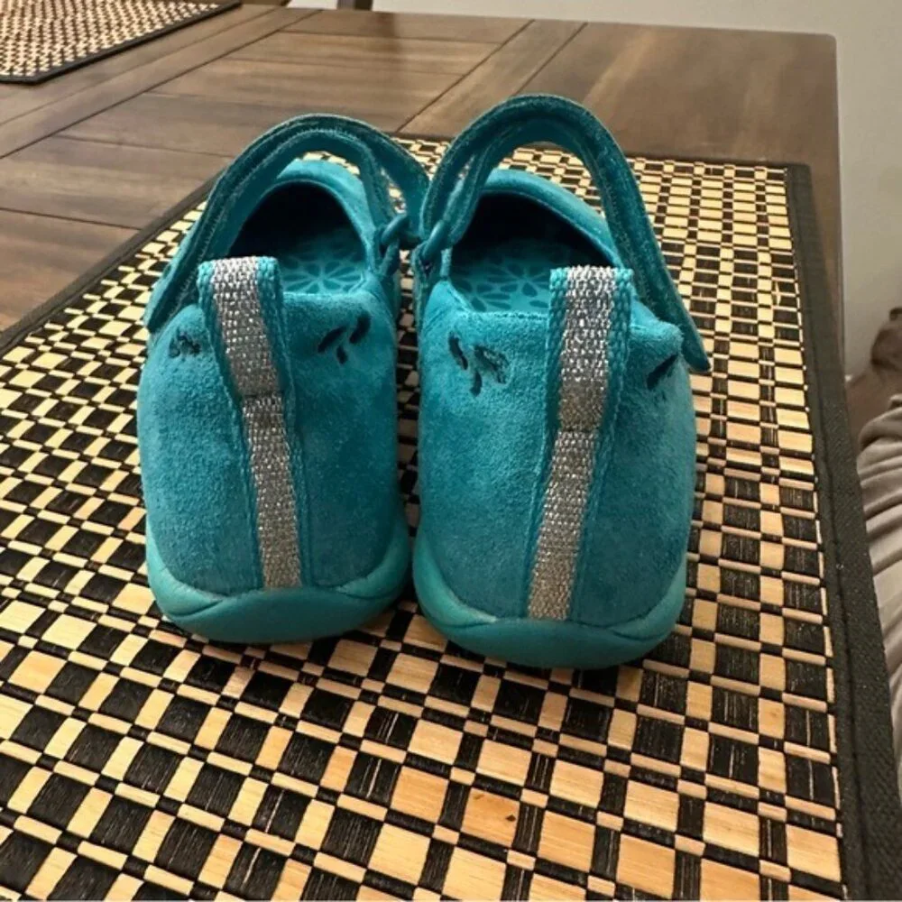 LL Bean Sneakers Girls 4 Teal Suede Beansport Mary Janes Girl's Shoes